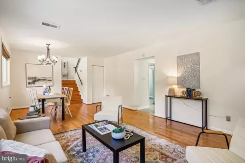 9904 Hedin Dr, Silver Spring, MD 20903 photo 10