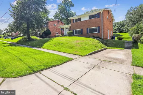 9904 Hedin Dr, Silver Spring, MD 20903 photo 32
