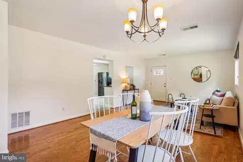 9904 Hedin Dr, Silver Spring, MD 20903 photo 7
