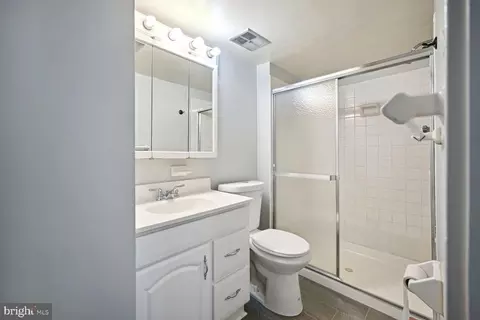 2330 Sun Valley Cir #1-JK, Silver Spring, MD 20906 photo 5