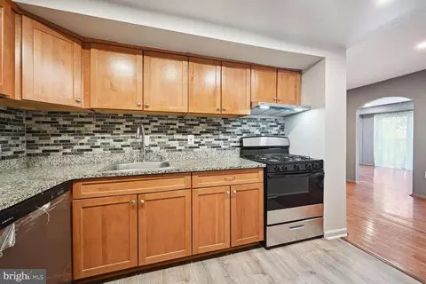 2330 Sun Valley Cir #1-JK, Silver Spring, MD 20906 photo 4