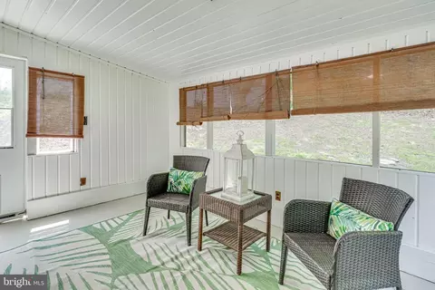 Exterior - 11602 Highview Ave, Silver Spring, MD 20902 photo 4 of 5