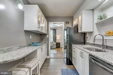Kitchen - 11602 Highview Ave, Silver Spring, MD 20902 photo 4 of 5