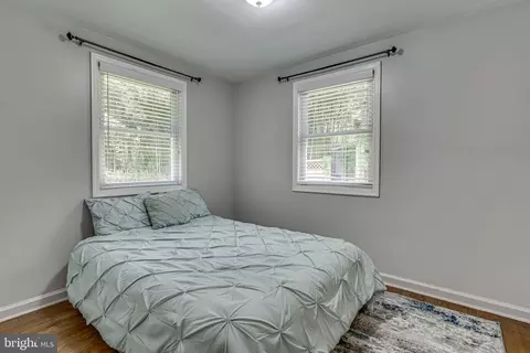 Bedroom - 11602 Highview Ave, Silver Spring, MD 20902 photo 5 of 7