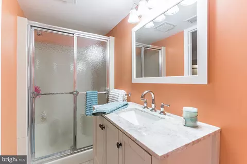Bath - 11602 Highview Ave, Silver Spring, MD 20902 photo 3 of 3