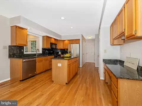 Kitchen - 17027 Tom Fox Ave, Poolesville, MD 20837 photo 2 of 5