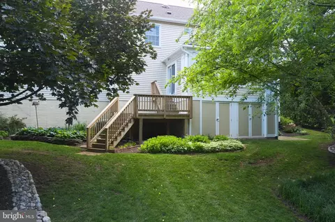 Exterior - 17027 Tom Fox Ave, Poolesville, MD 20837 photo 12 of 22