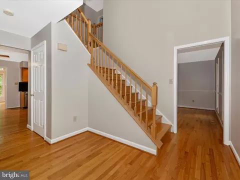 Entry Way - 17027 Tom Fox Ave, Poolesville, MD 20837 photo 2 of 3