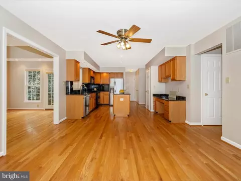 Kitchen - 17027 Tom Fox Ave, Poolesville, MD 20837 photo 1 of 5