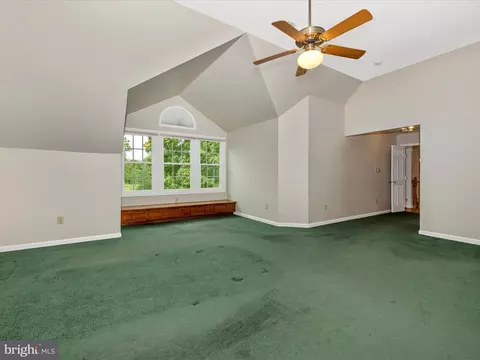 Bedroom - 17027 Tom Fox Ave, Poolesville, MD 20837 photo 3 of 11