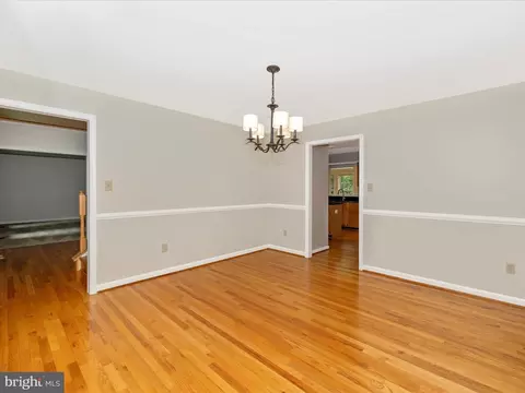 Dining - 17027 Tom Fox Ave, Poolesville, MD 20837 photo 2 of 2