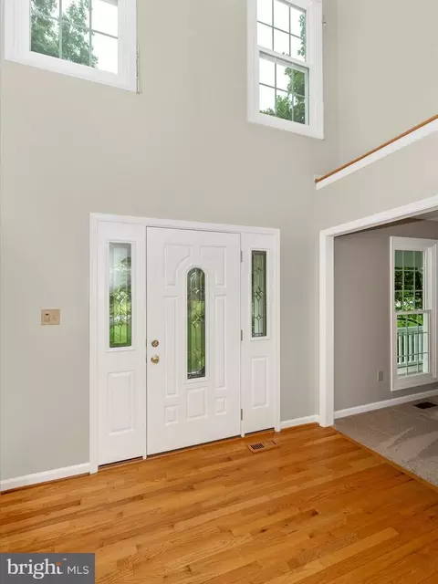 Entry Way - 17027 Tom Fox Ave, Poolesville, MD 20837 photo 1 of 3