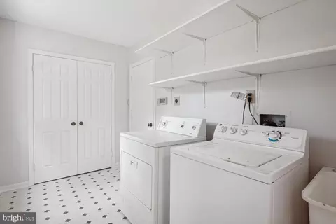9813 Korman Ct, Potomac, MD 20854 photo 25