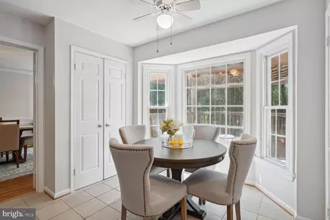 9813 Korman Ct, Potomac, MD 20854 photo 19
