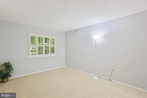 15115 Interlachen Dr N #3-320, Silver Spring, MD 20906 photo 25