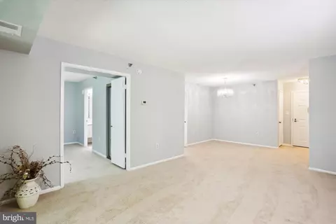 15115 Interlachen Dr N #3-320, Silver Spring, MD 20906 photo 31
