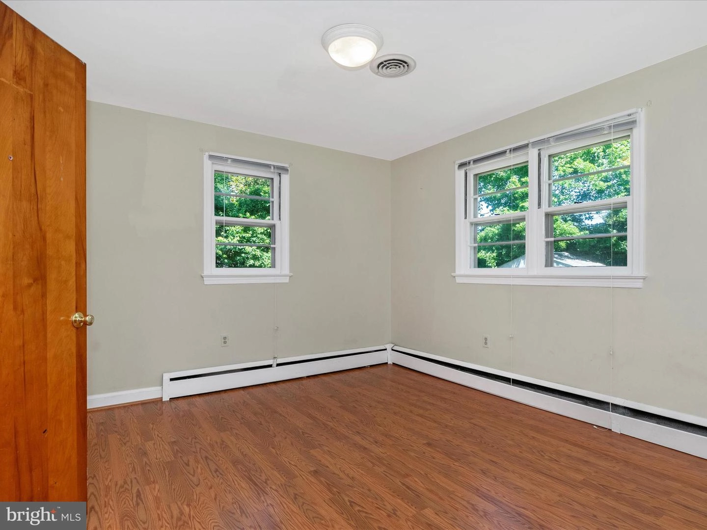 Bedroom - 12540 Falls Rd, Potomac, MD 20854 photo 3 of 5
