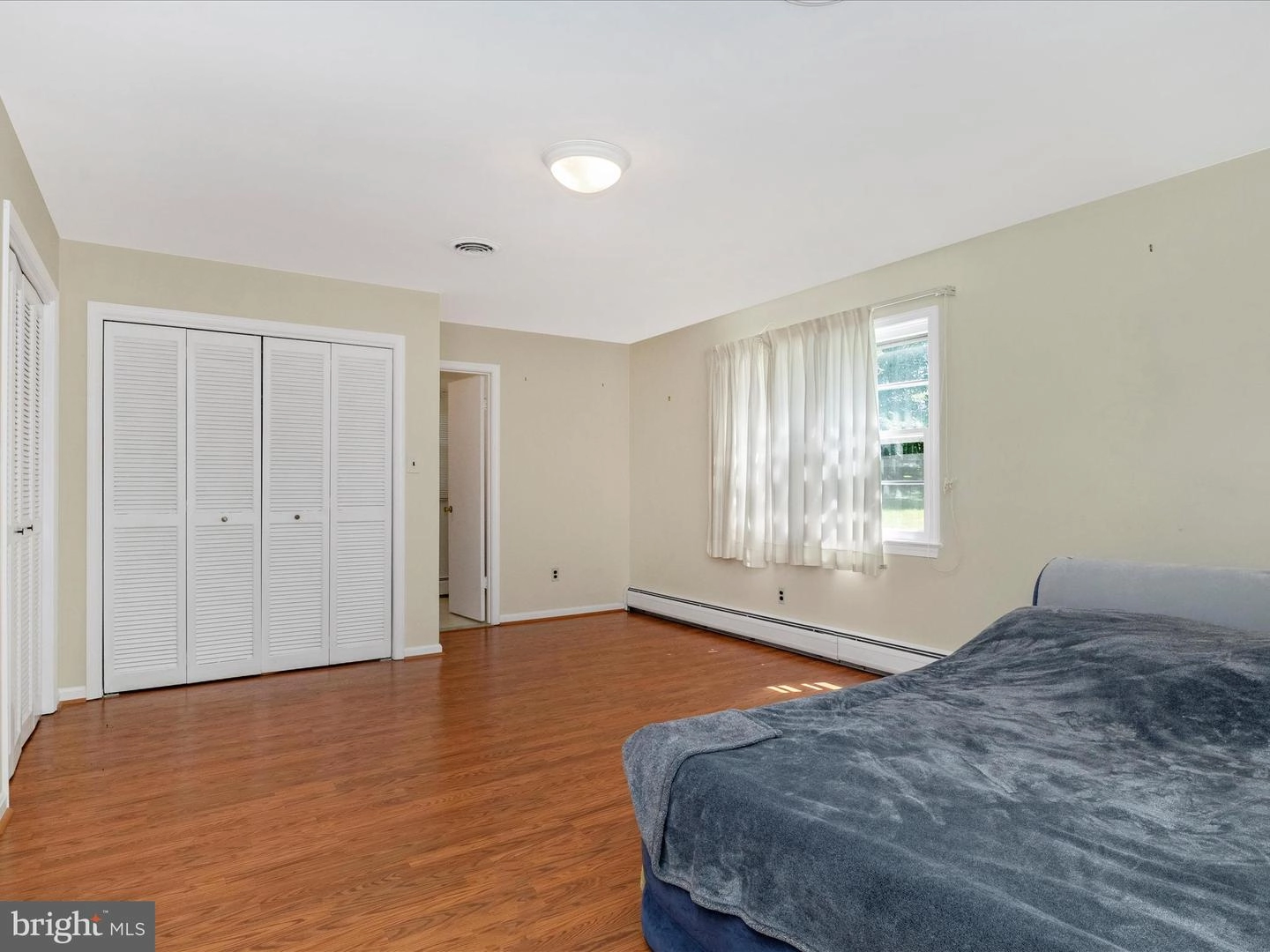 Bedroom - 12540 Falls Rd, Potomac, MD 20854 photo 2 of 5