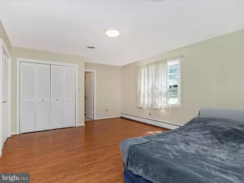 Bedroom - 12540 Falls Rd, Potomac, MD 20854 photo 2 of 5