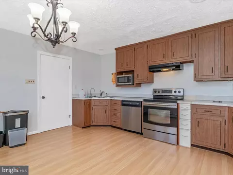 Kitchen - 12540 Falls Rd, Potomac, MD 20854 photo 1 of 4
