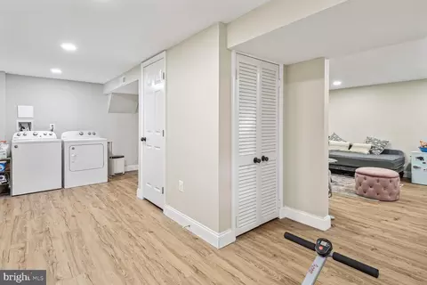 1008 Broadmore Cir, Silver Spring, MD 20904 photo 25