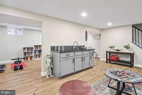 1008 Broadmore Cir, Silver Spring, MD 20904 photo 23