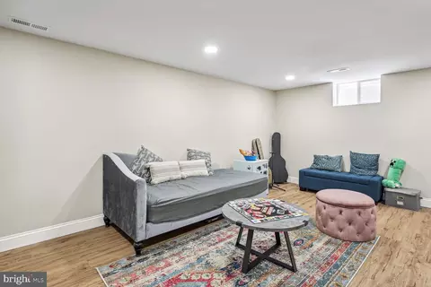 1008 Broadmore Cir, Silver Spring, MD 20904 photo 24