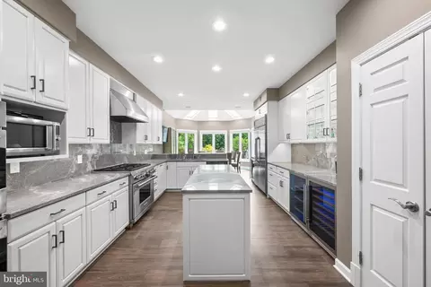 Kitchen - 10011 Gary Rd, Potomac, MD 20854 photo 1 of 5
