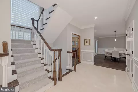 Entry Way - 10011 Gary Rd, Potomac, MD 20854 photo 7 of 15