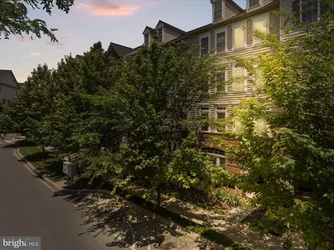 575 Whetstone Glen St #575, Gaithersburg, MD 20877