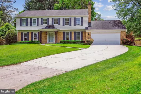 12600 Lamp Post Ln, Potomac, MD 20854