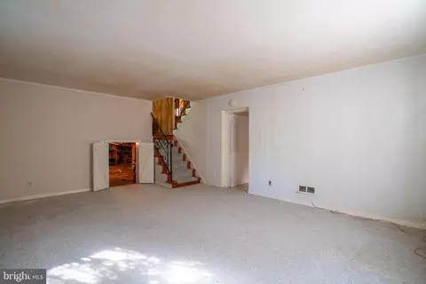 Living - 1603 Woodman Ave, Silver Spring, MD 20902 photo 2 of 3