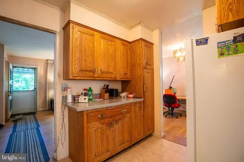Entry Way - 1603 Woodman Ave, Silver Spring, MD 20902 photo 3 of 3