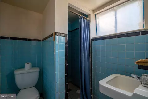 Bath - 1603 Woodman Ave, Silver Spring, MD 20902 photo 1 of 4