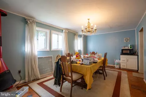Dining - 1603 Woodman Ave, Silver Spring, MD 20902 photo 2 of 2