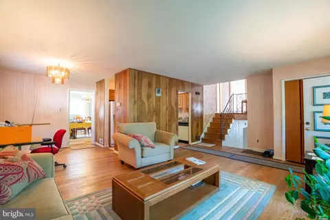 Living - 1603 Woodman Ave, Silver Spring, MD 20902 photo 1 of 3