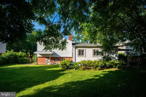 Exterior - 1603 Woodman Ave, Silver Spring, MD 20902 photo 5 of 6