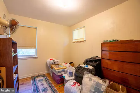 Bedroom - 1603 Woodman Ave, Silver Spring, MD 20902 photo 4 of 6