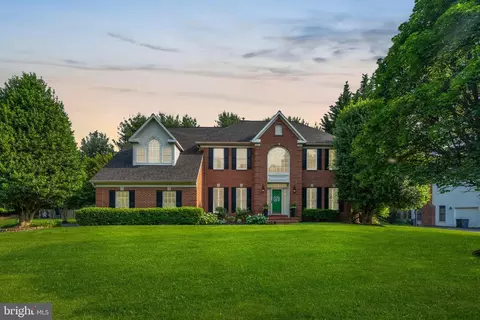 6500 Garden Grove Way, Gaithersburg, MD 20882