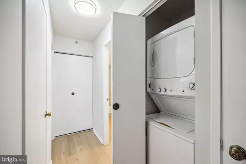 15107 Interlachen Dr #601, Silver Spring, MD 20906 photo 25