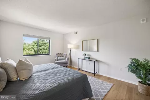 15107 Interlachen Dr #601, Silver Spring, MD 20906 photo 20