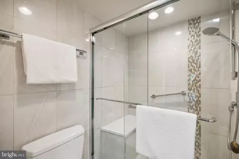 15107 Interlachen Dr #601, Silver Spring, MD 20906 photo 18