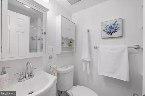Bath - 12117 Centerhill St, Silver Spring, MD 20902 photo 1 of 4