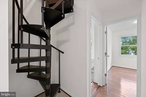 Entry Way - 12117 Centerhill St, Silver Spring, MD 20902 photo 1 of 3