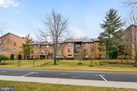 15301 Pine Orchard Dr #86-1B, Silver Spring, MD 20906