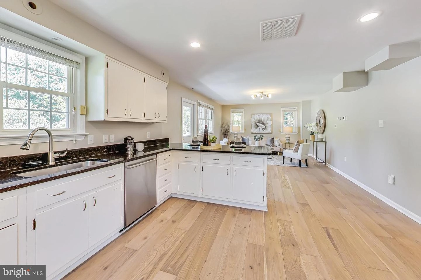 Kitchen - 10118 Mckenney Ave, Silver Spring, MD 20902 photo 3 of 3