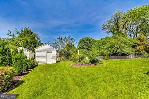 Exterior - 10118 Mckenney Ave, Silver Spring, MD 20902 photo 6 of 8