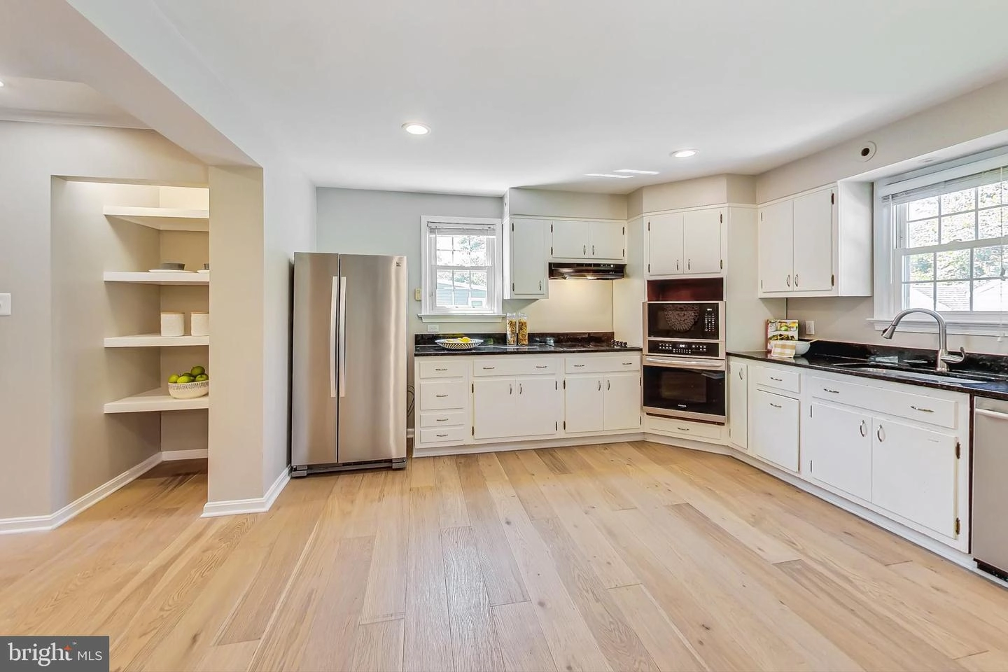 Kitchen - 10118 Mckenney Ave, Silver Spring, MD 20902 photo 2 of 3
