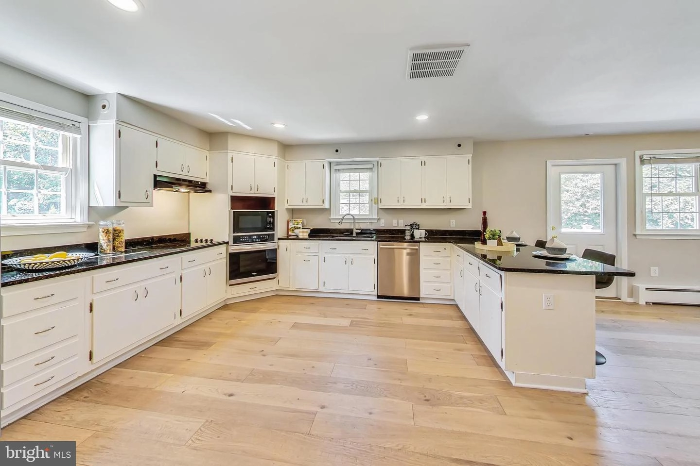 Kitchen - 10118 Mckenney Ave, Silver Spring, MD 20902 photo 1 of 3