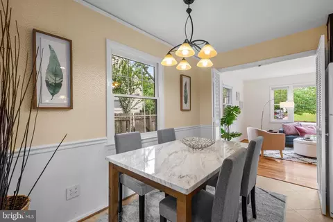 2708 Weisman Rd, Silver Spring, MD 20902 photo 8